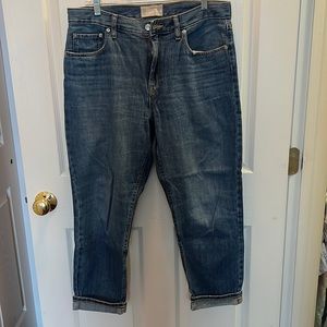 Everlane super soft straight leg jeans. Summer jeans